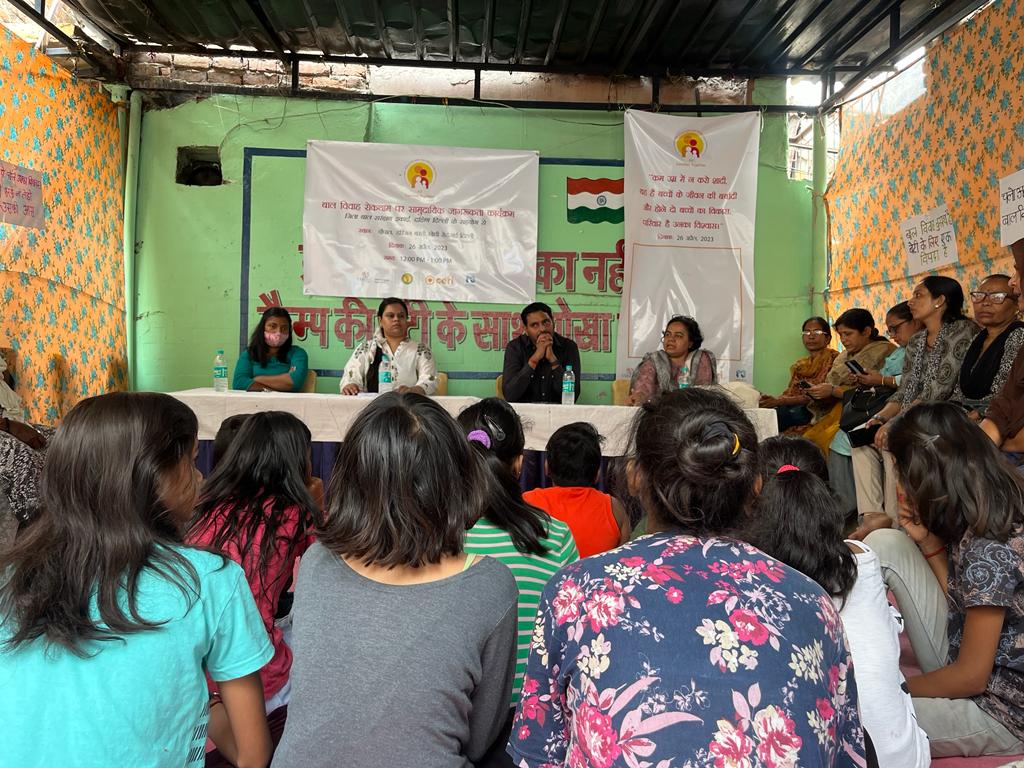 members of Udayan Care meeting with children and families in Delhi part of a reintegraiton project